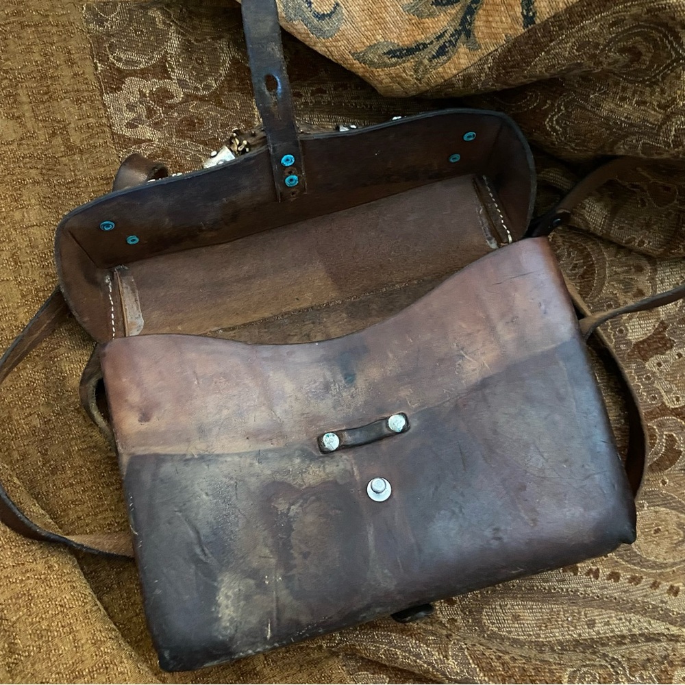 VINTAGE Leather Swiss Army Bag, Leather Strap Handle - F. Dolder Bernmunster - Picture 11 of 16